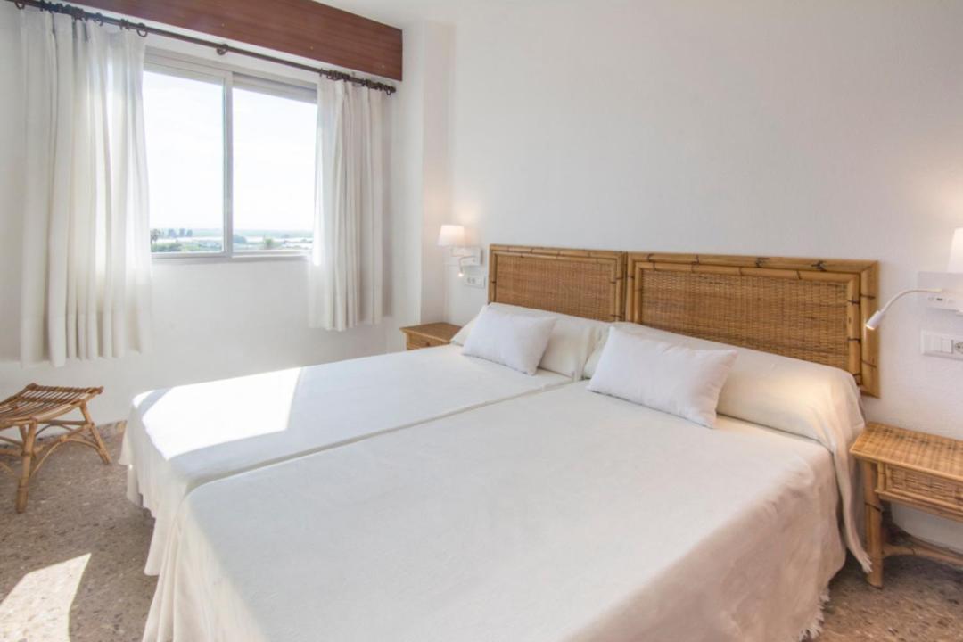 Bright Apartment Steps Away From The Beach Mareny Blau Eksteriør billede